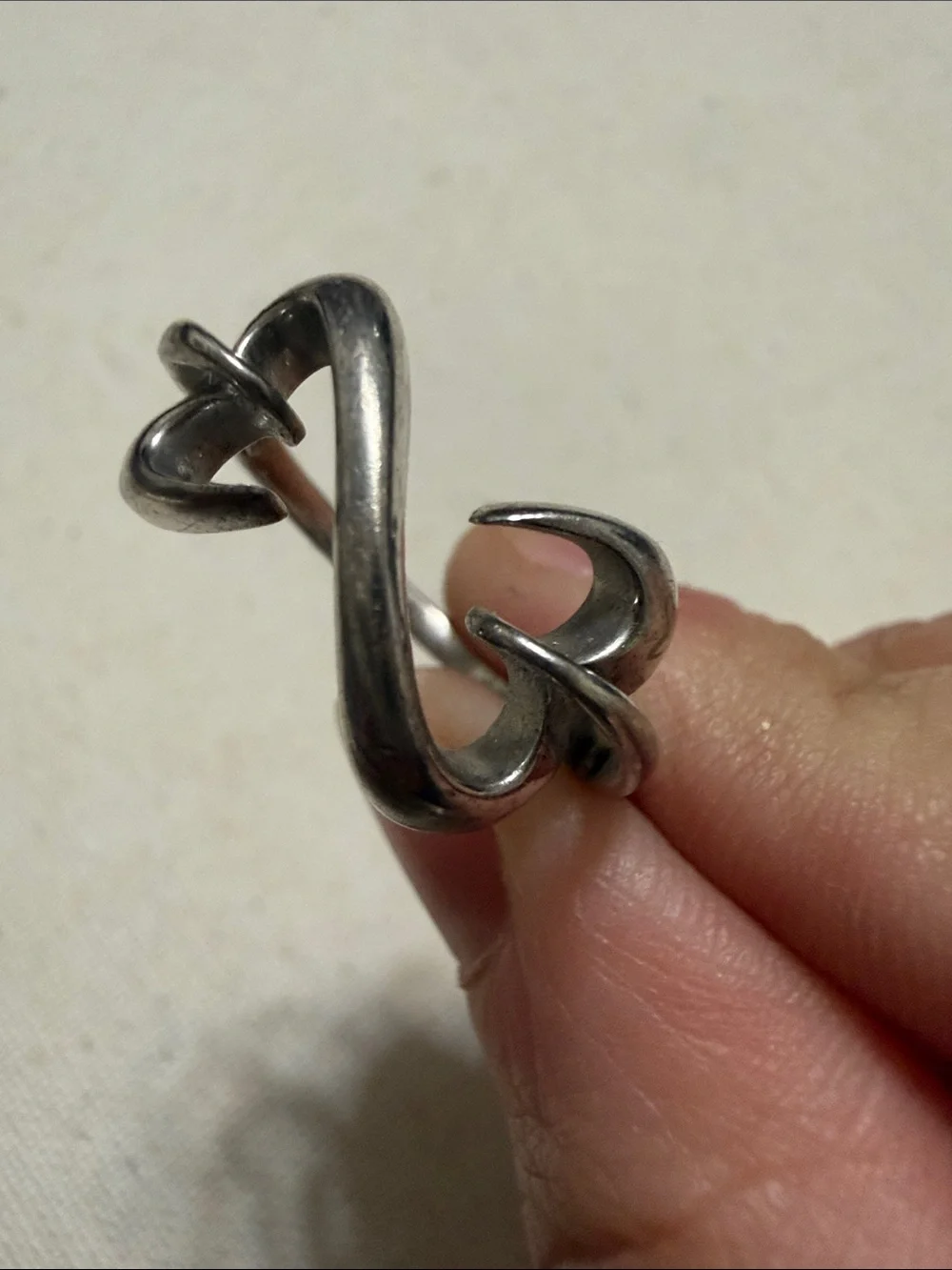 Sterling Silver 925 Abstract double heart Loop Ring size 6.75